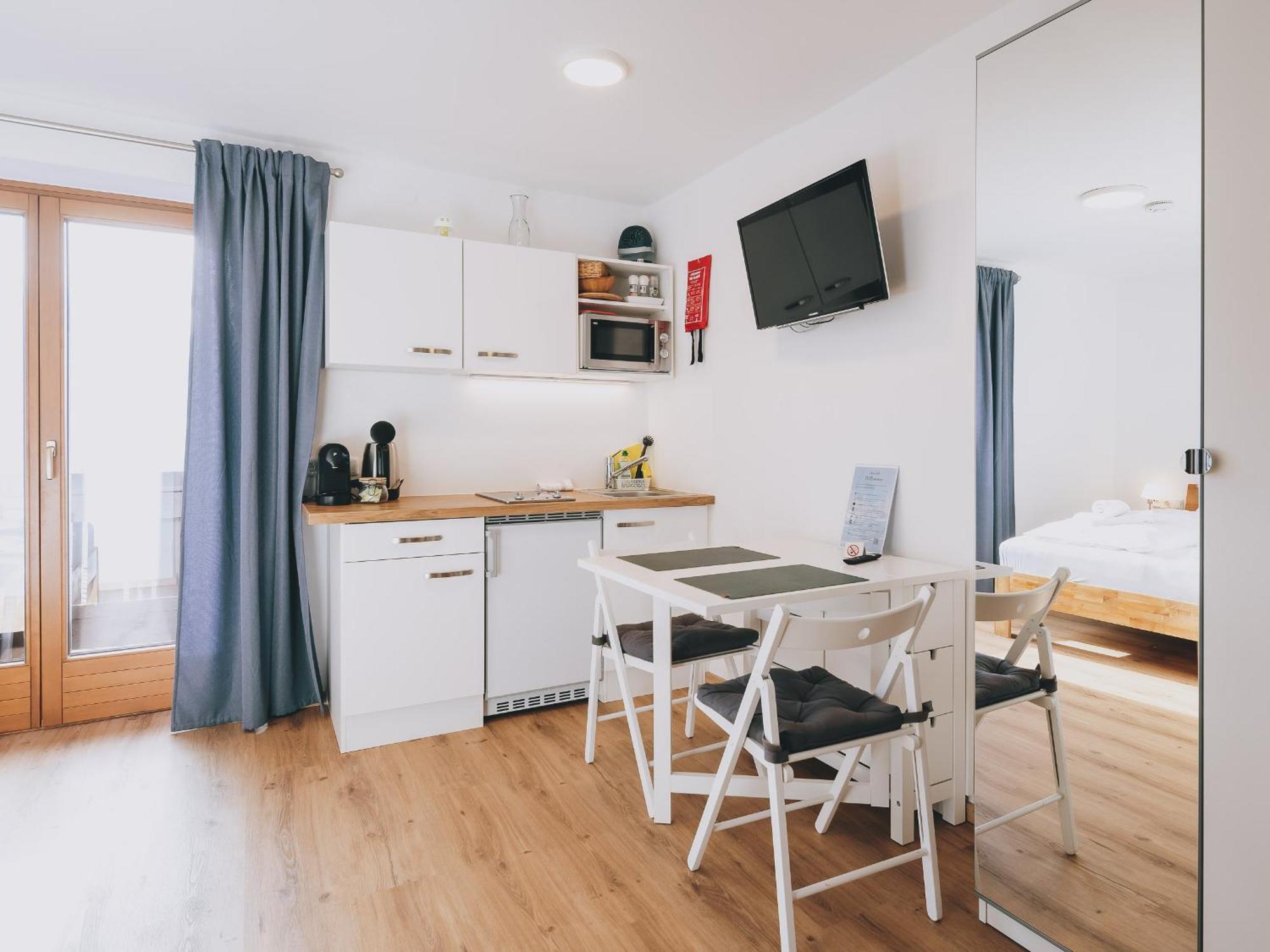 Haus Altenberger By We Rent, Summercard Included Zell am See Habitación foto